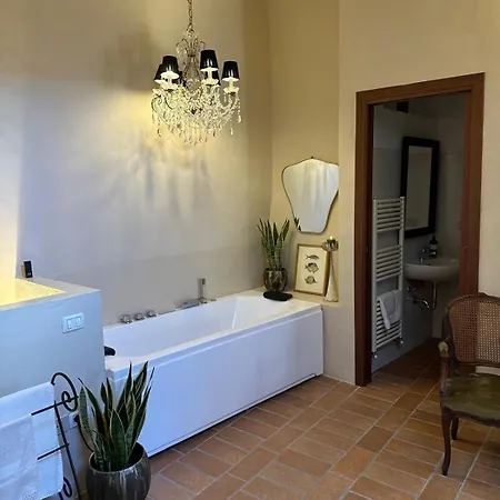 Lanternone Nel Borgo - Con Vasca Idromassaggio