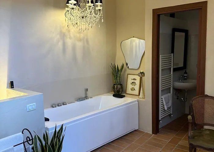 Lanternone Nel Borgo - Con Vasca Idromassaggio